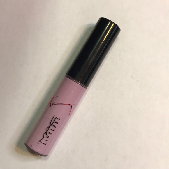mac viva glam lipglass nicki